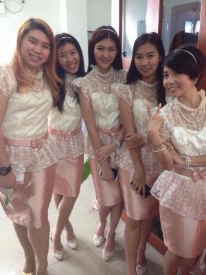ชุดไทยเพื่อนเจ้าสาว เช่าที่แบมบี้ เวดดิ้ง ห้วยขวาง